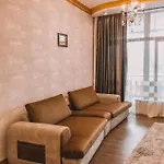 דירה аркадийский дворец