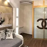 Daire аркадийский дворец