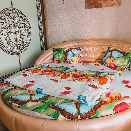 Apartment аркадийский дворец *